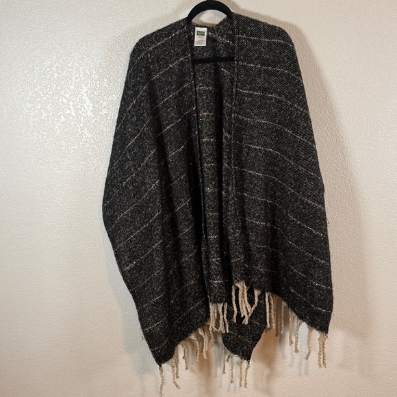 Woolrich Sweaters - Woolrich Black Metallic Poncho Wrap Fringe One Size Fits All